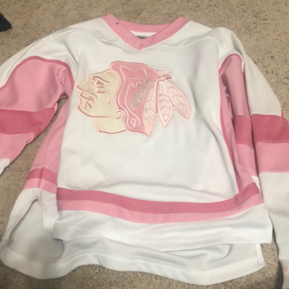 Girls Blackhawks jersey